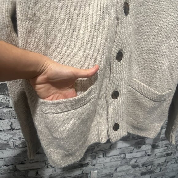 EUC J.Crew Men's Chunky Jersey Cardigan Sweater Size M - Picture 6 of 16